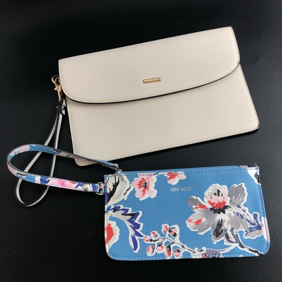 Nine West Floral Wristlet Lovevook Beige Wristlet - Picture 3 of 7